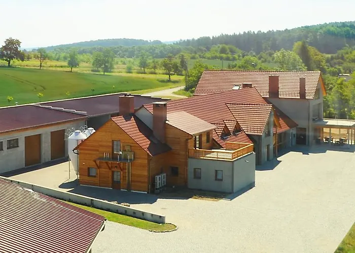 Ranc Milovice * Milovice (Zlin)